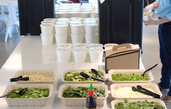 Best Practices and Tips when Ordering Pho Vietnamese Soup Noodles